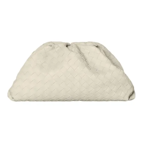 Bottega Veneta POUCH Облачная сумка Овчина Клатч Женские Гипсовый