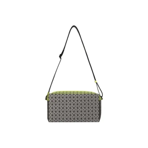 ISSEY MIYAKE Сумка через плечо Saddle Мужская
