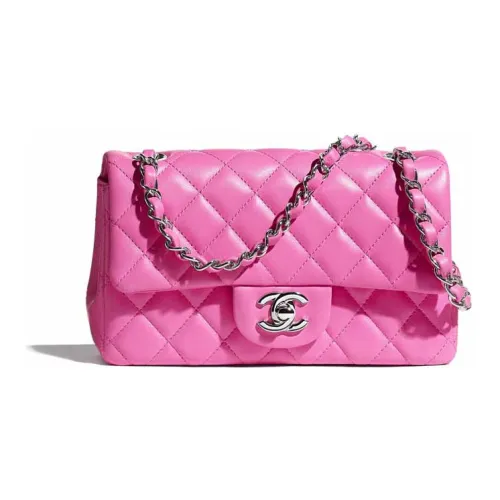 CHANEL Сумки через плечо Женские
