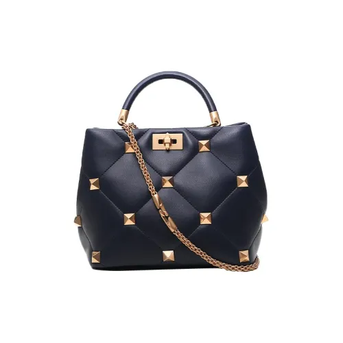 Valentino Клатчи Женские