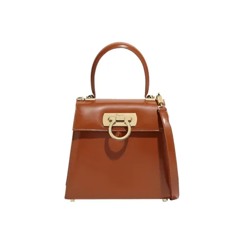 Ferragamo Сумки Женские