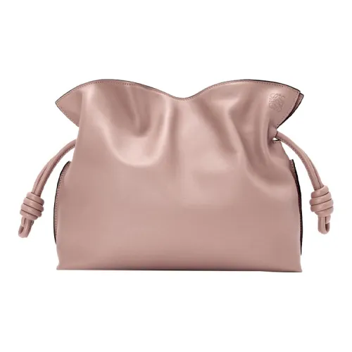 LOEWE Сумки через плечо Женские