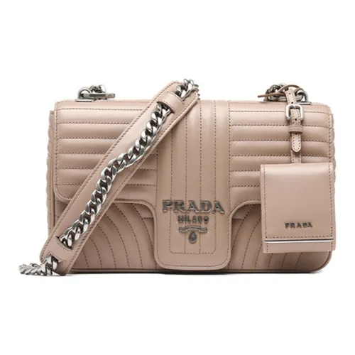 PRADA Сумка через плечо из кожи женская цвет телесный