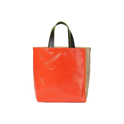 MARNI Клатчи Женские