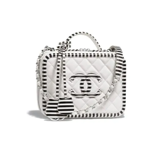 CHANEL Сумки Женские