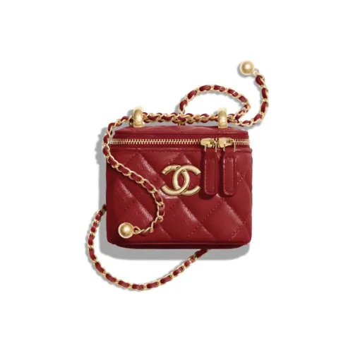 CHANEL Сумки через плечо Женские