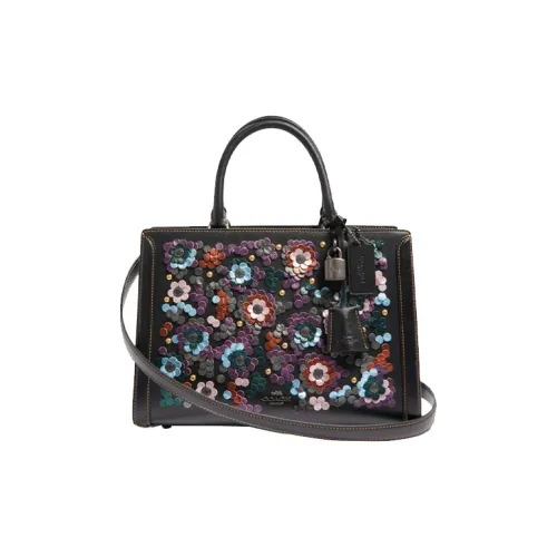 COACH Zoe Клатчи Женские