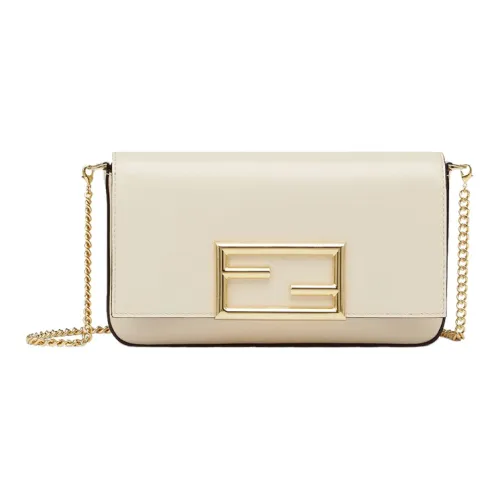 FENDI Телячья кожа Сумка через плечо Мини Женская Белая