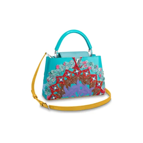 LOUIS VUITTON Capucines Коровья кожа Сумка Маленькая Женская Яшма Зеленый