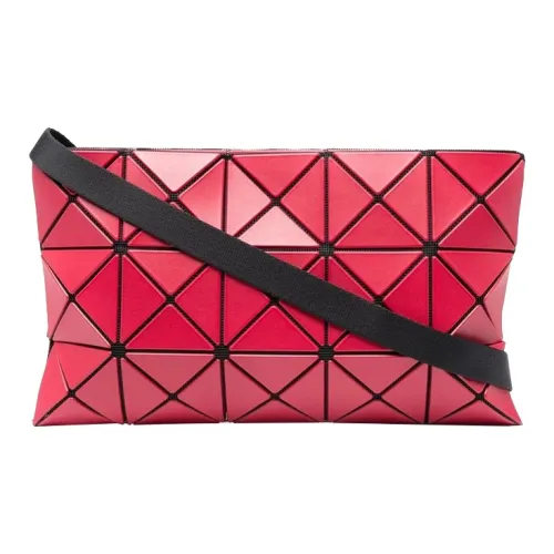 ISSEY MIYAKE Сумки через плечо Женские