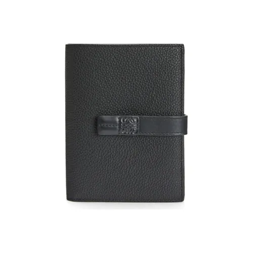 LOEWE Женские кошельки