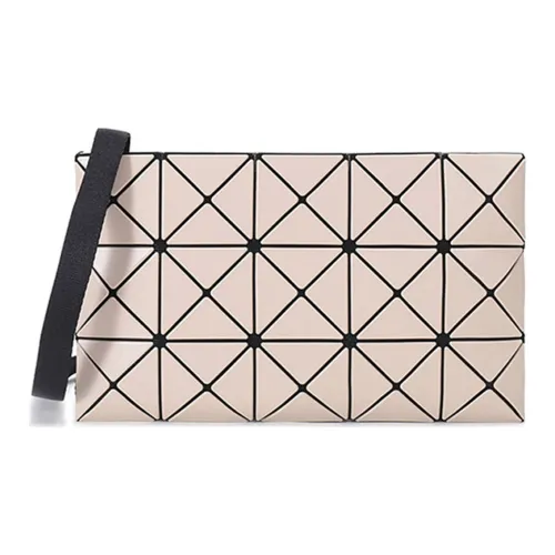 ISSEY MIYAKE Сумки через плечо Женские