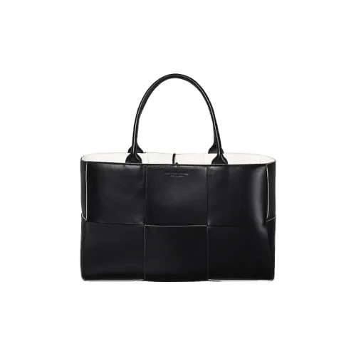 Bottega Veneta Arco Кожа Сумка Женская Черная