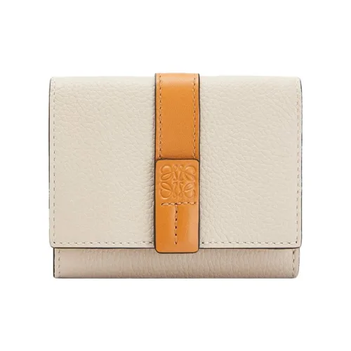 LOEWE Женские кошельки