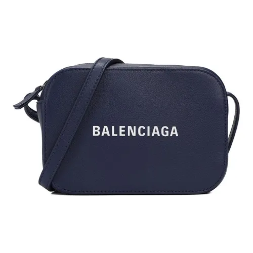 BALENCIAGA Сумки через плечо Женские