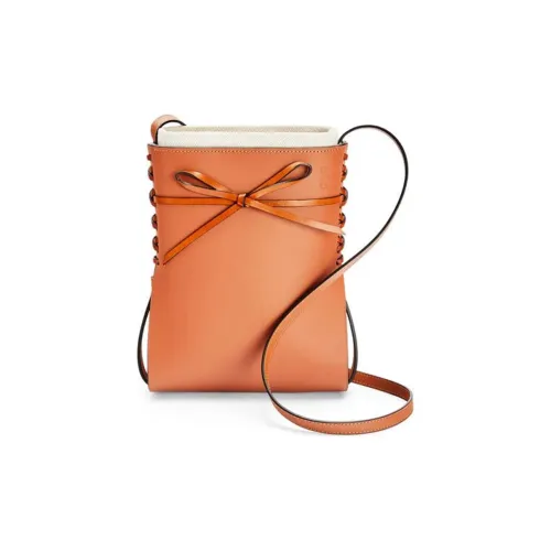 LOEWE Сумки через плечо Женские