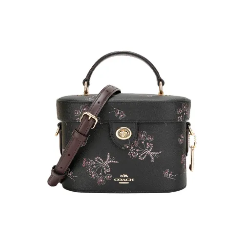 COACH Kay Клатчи Женские