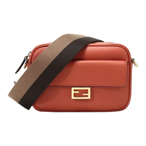 FENDI Кожа Camera Сумка Сумка через плечо Сумка на плечо Мини Женский Кирпично-красный