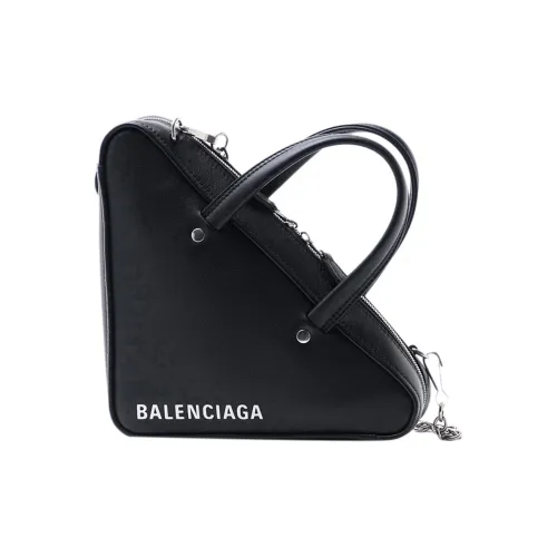 BALENCIAGA Клатчи Женские