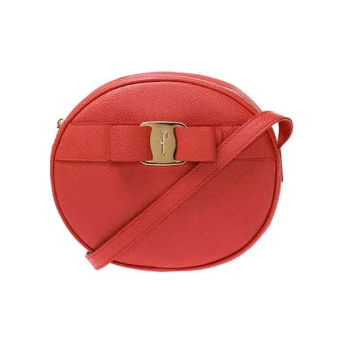 FERRAGAMO Vara Телячья кожа Сумка через плечо Женская Оранжевая