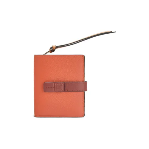 LOEWE Кошельки Женские