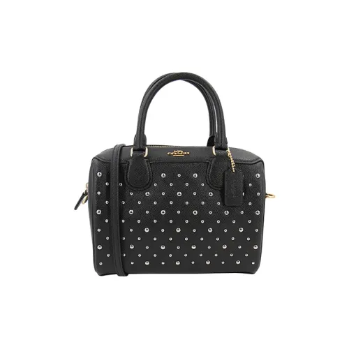 COACH Bennett Клатчи Женские