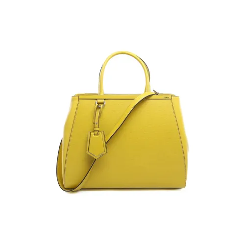FENDI Сумки Женские