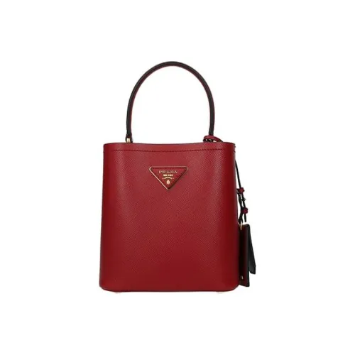 PRADA Сумки Женские