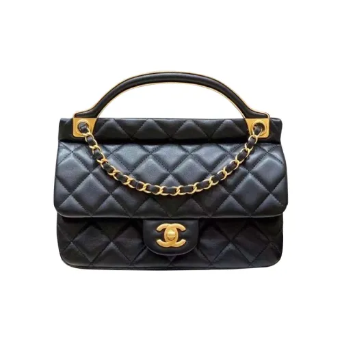 CHANEL Сумки Женские