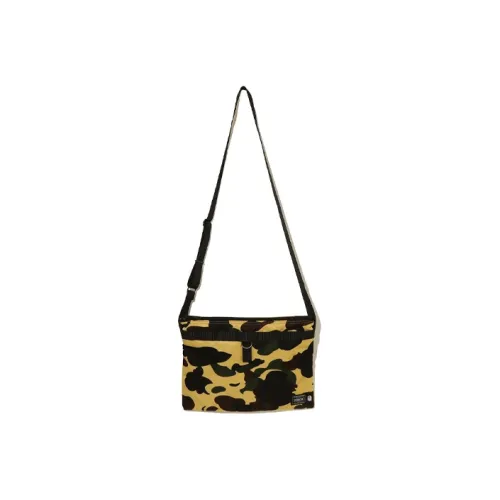 A BATHING APE Сумки кросс-боди Унисекс