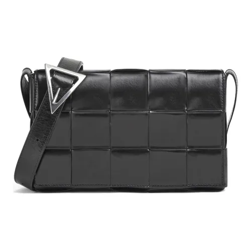 Bottega Veneta CASSETTE Сумки через плечо Женские