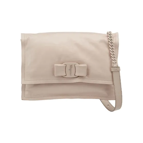 FERRAGAMO Коровья кожа Подушка Сумка Подмышечная Сумка через плечо Маленькая Женская Мороженое Светло-розовый