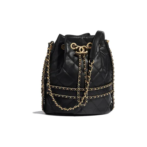 CHANEL Сумки через плечо Женские