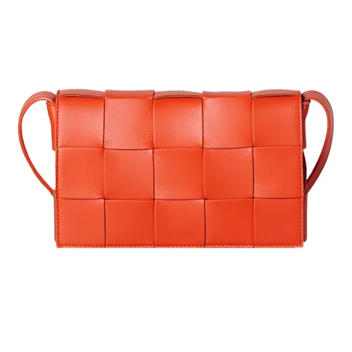 Bottega Veneta Cassette Коровья кожа Сумка через плечо Женская Апельсин