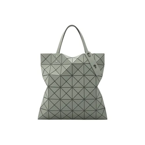 ISSEY MIYAKE Сумки через плечо Женские