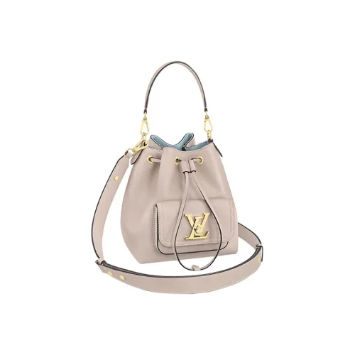 LOUIS VUITTON LockMe Рельеф Телячья Кожа Ведрообразная Сумка Стандартная Женская Тауповая