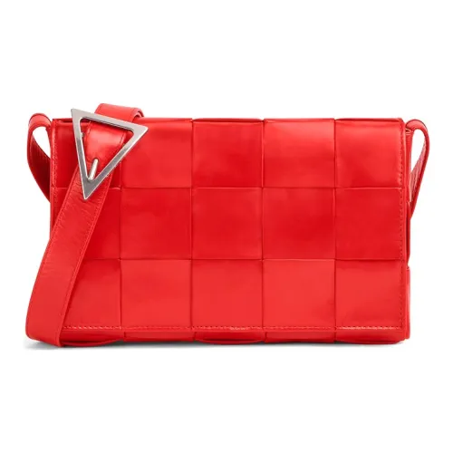 Bottega Veneta Cassette Коровья кожа Тофу Сумка через плечо Унисекс Красная