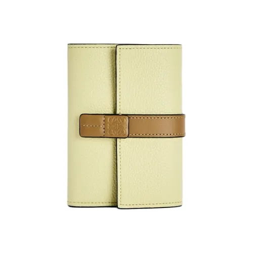 LOEWE Женские кошельки