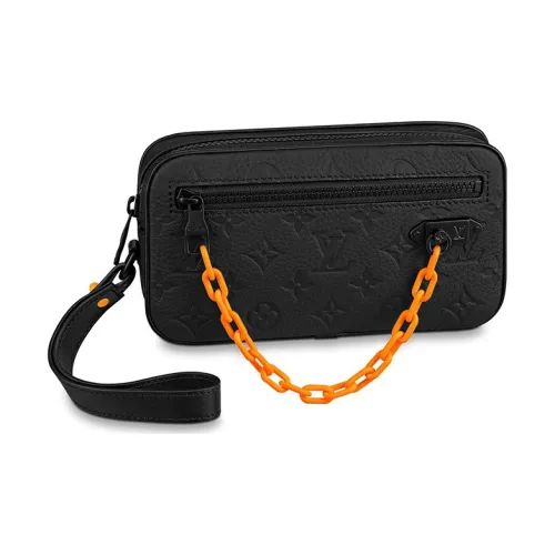 LOUIS VUITTON Кожа Клатч Стандартный Унисекс Черный