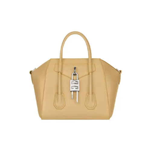 Givenchy Antigona Клатчи Женские