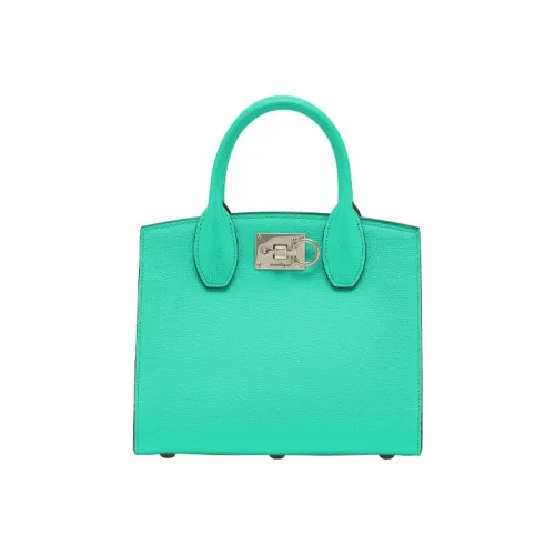 FERRAGAMO Studio Hammered Текстура Телячья кожа Сумка Женская Зеленая