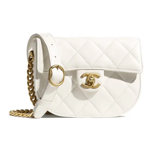 CHANEL Телячья кожа Седло Сумка Сумка-полумесяц Курьерская сумка Сумка через плечо Женская Белая