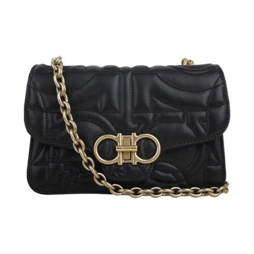 FERRAGAMO Телячья кожа Сумка с цепочкой Сумка через плечо Сумка на плечо Женская Черная
