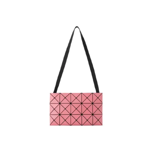 ISSEY MIYAKE Сумки через плечо Женские