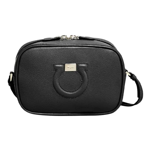 FERRAGAMO Корова Кожа Camera Сумка Сумка через плечо Женская Черная