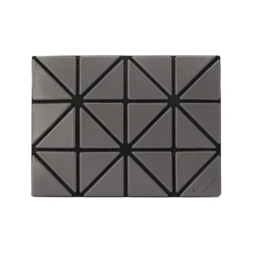ISSEY MIYAKE Клатчи Унисекс
