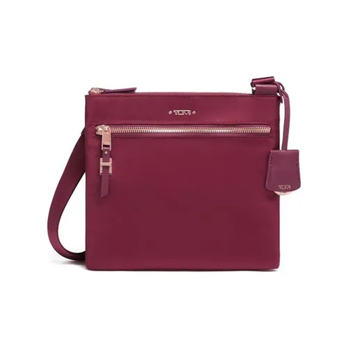TUMI Voyageur Нейлон Сумка через плечо Стандартная Женская Ягодная