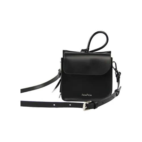 PabePabe Коровья кожа Надувная Сумка через плечо Женская Черная