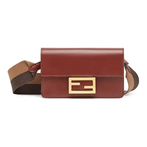 FENDI Baguette Сумки через плечо Женские