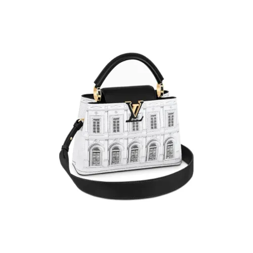 LOUIS VUITTON Capucines Сумки Женские